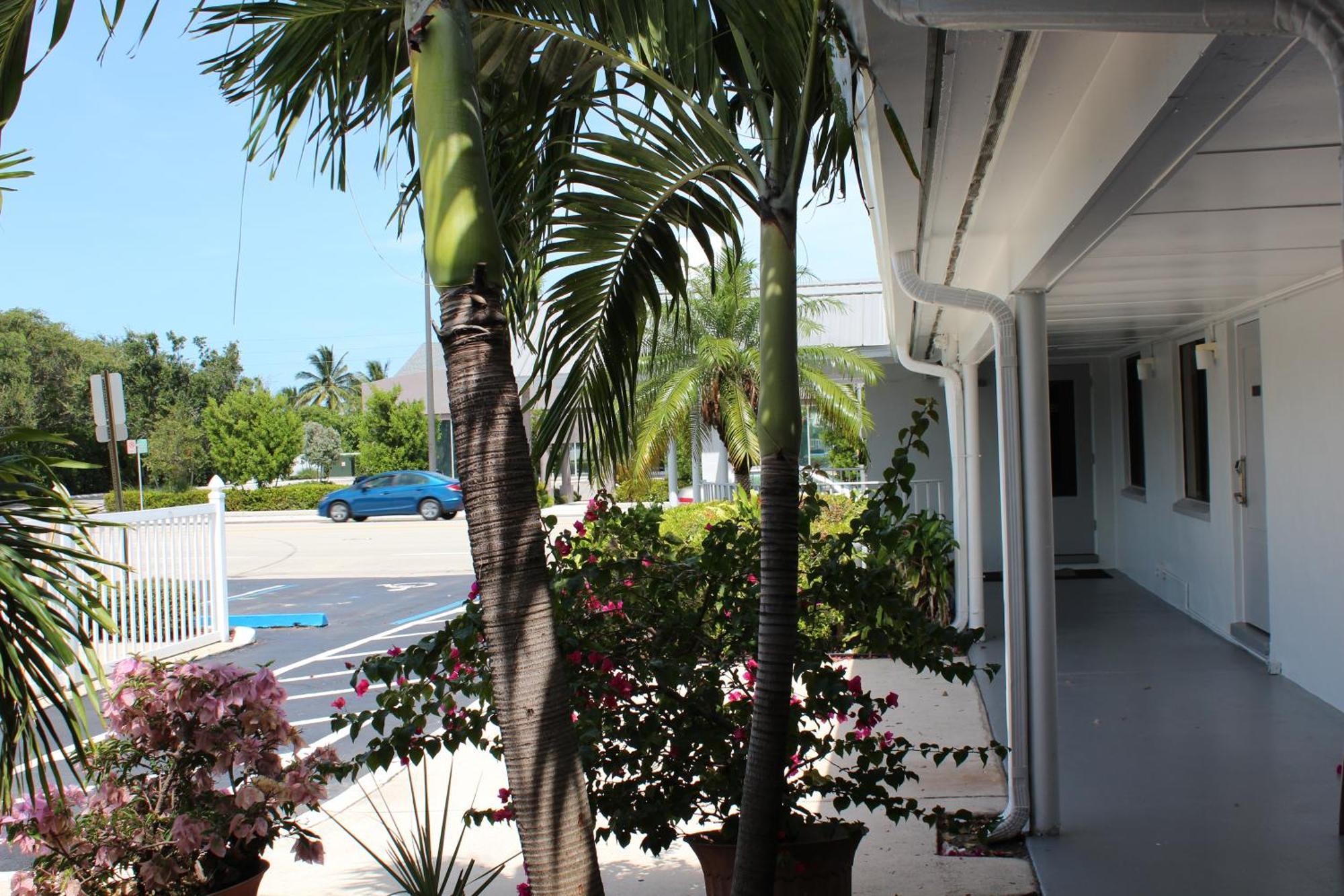 Economy Inn West Palm Beach Esterno foto