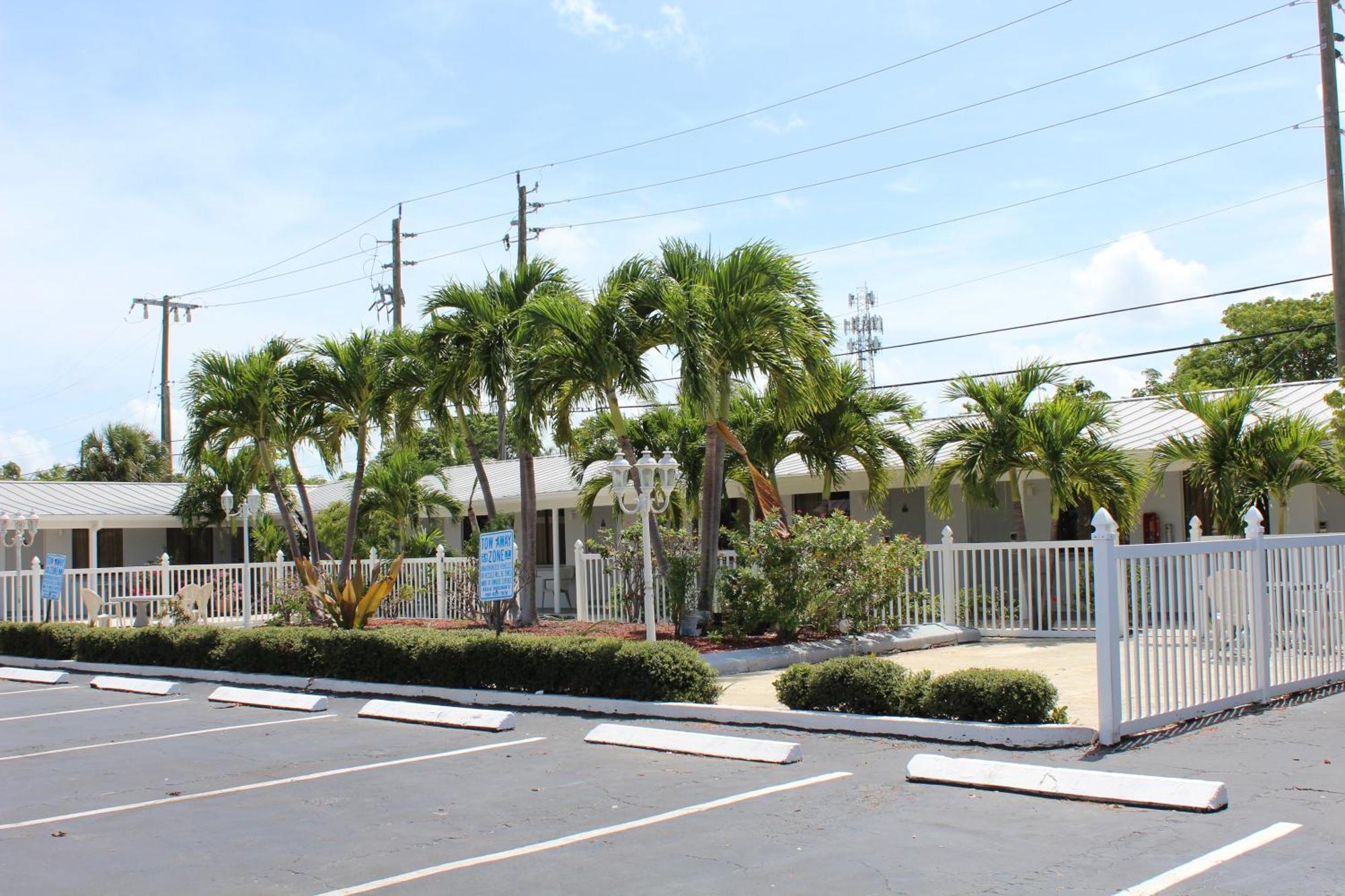 Economy Inn West Palm Beach Esterno foto