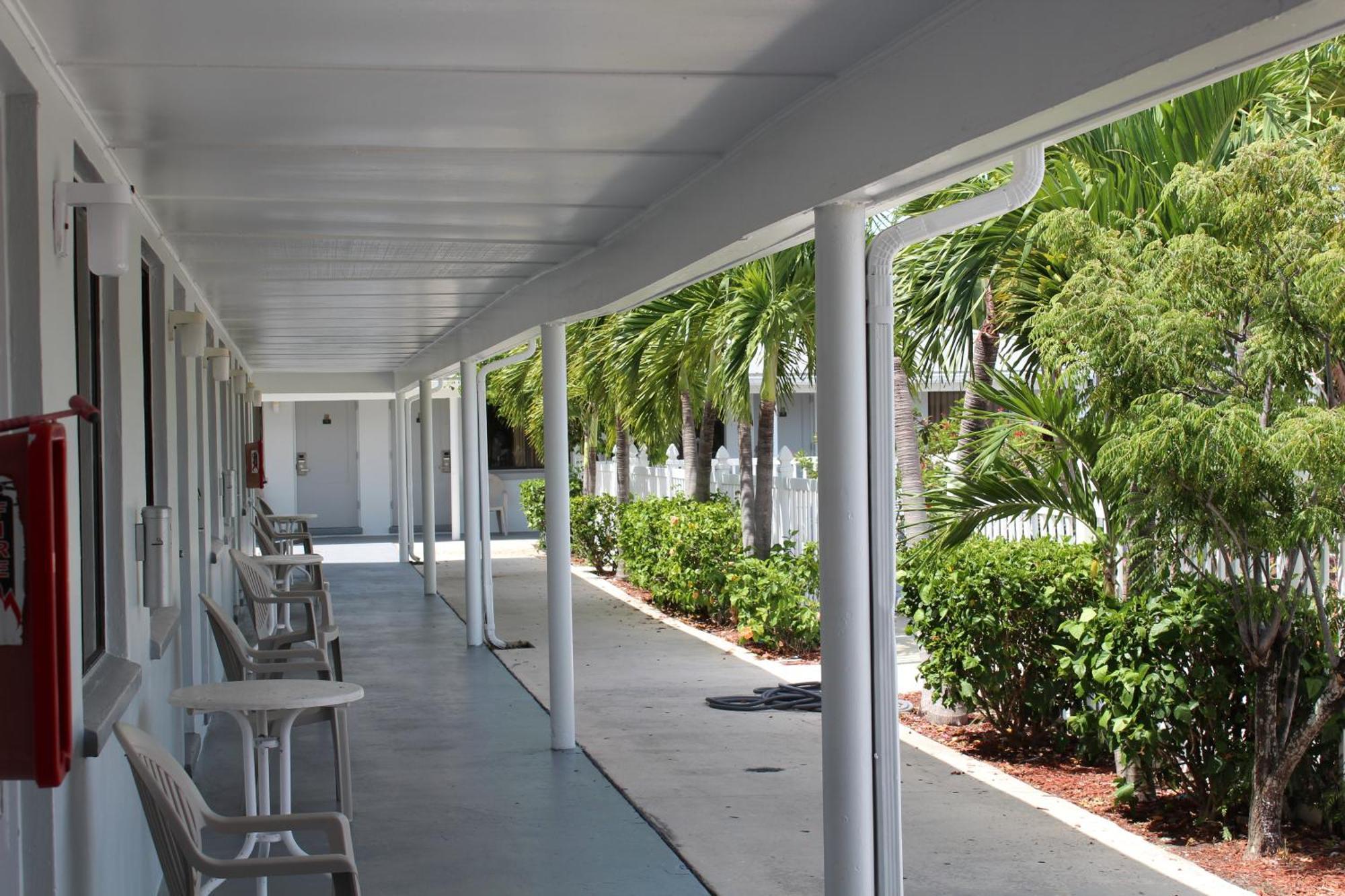 Economy Inn West Palm Beach Esterno foto
