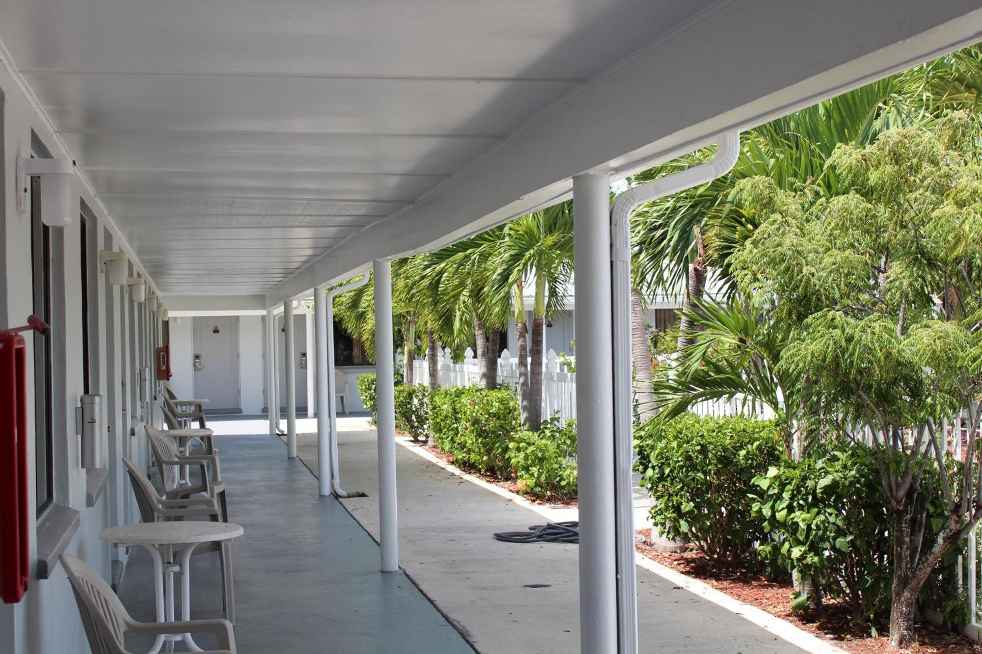 Economy Inn West Palm Beach Esterno foto