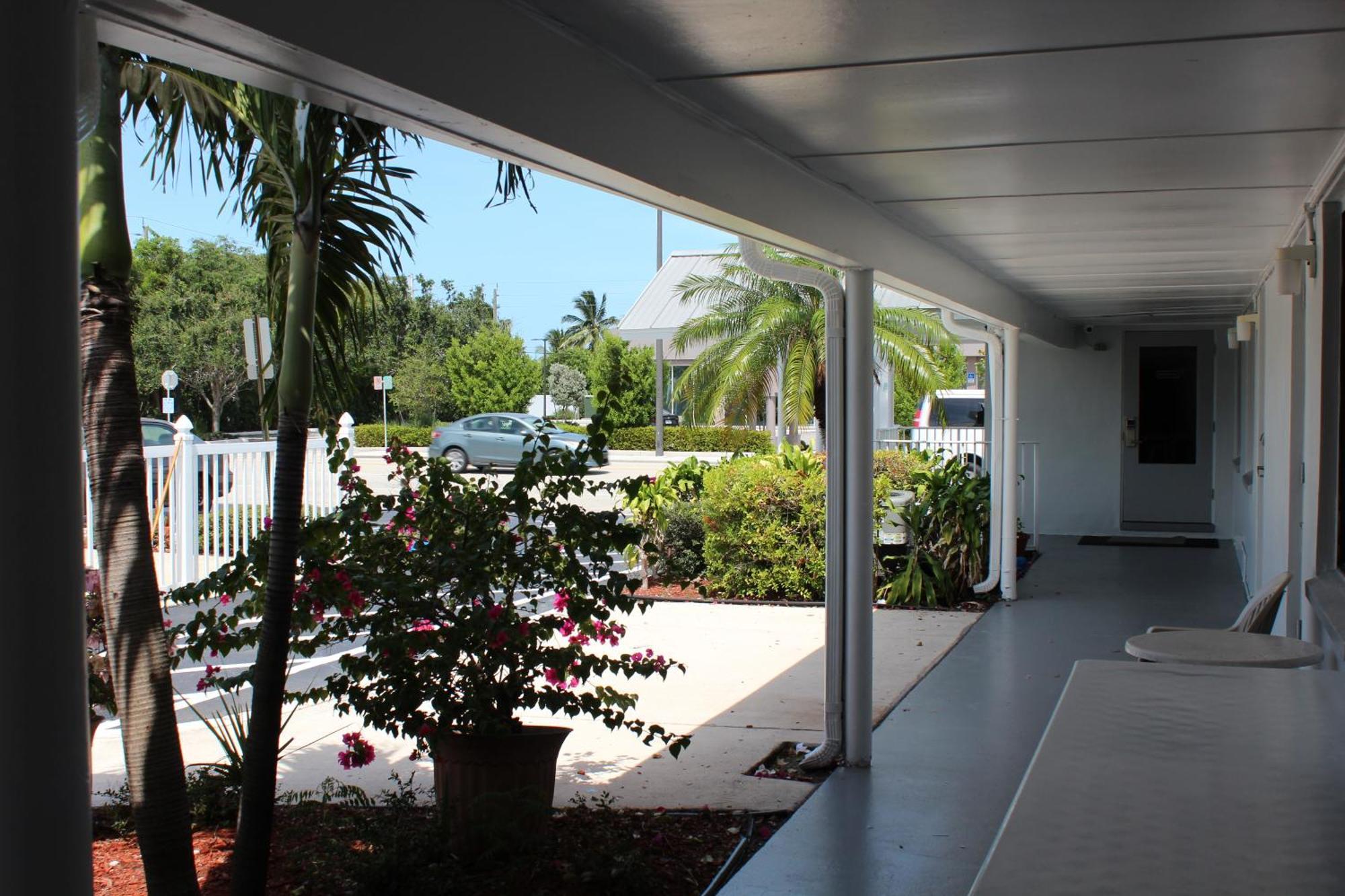 Economy Inn West Palm Beach Esterno foto